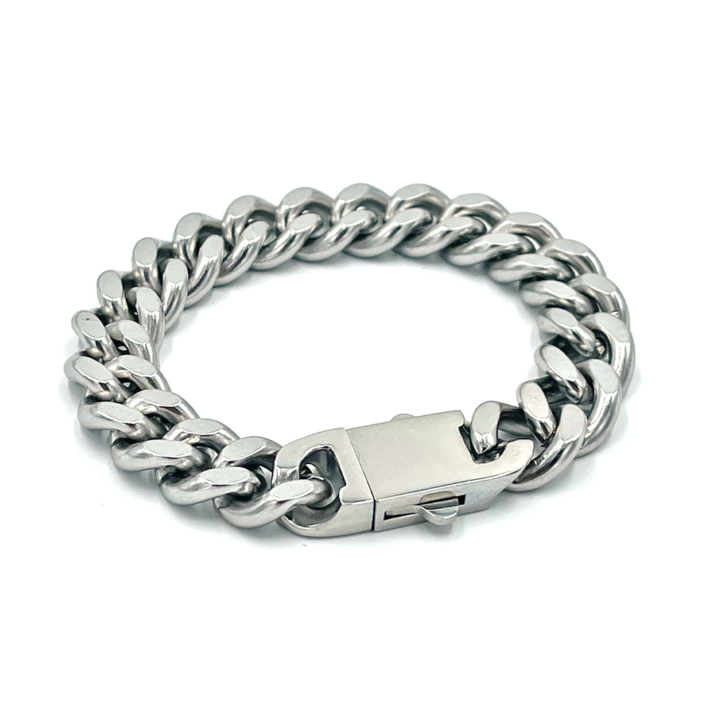 Signature Stack // Alpha